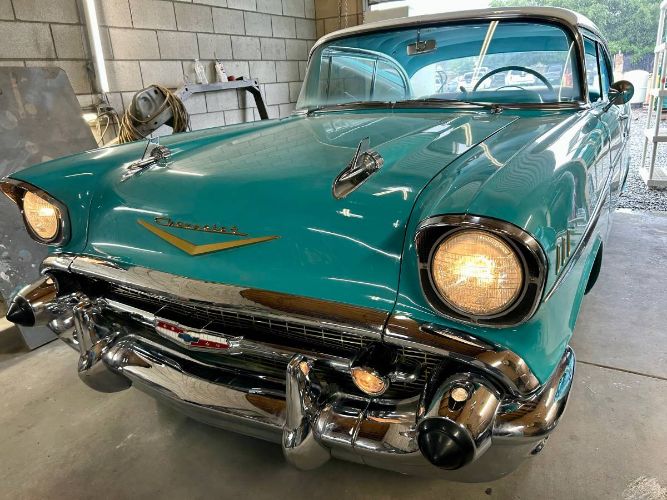 Unknown-Bel-air-1957-Green-14