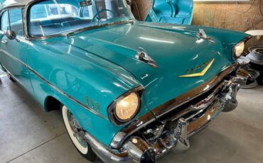 Unknown-Bel-air-1957-Green-25