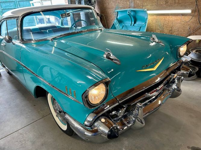 Unknown-Bel-air-1957-Green-25