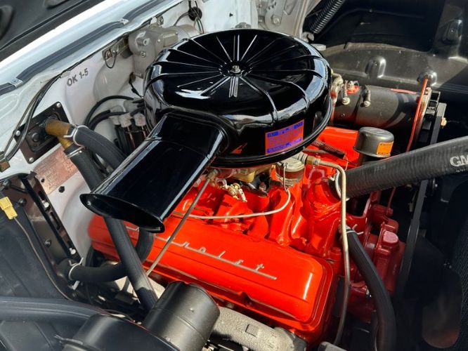 Unknown-Bel-air-1957-Imperial-Ivory-RedBlack-20