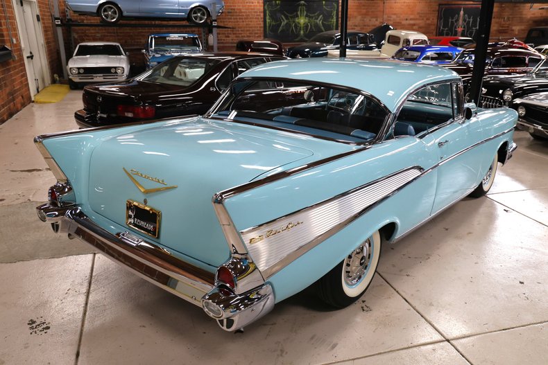 Unknown-Bel-air-1957-Larkspur-Blue-Blue-3