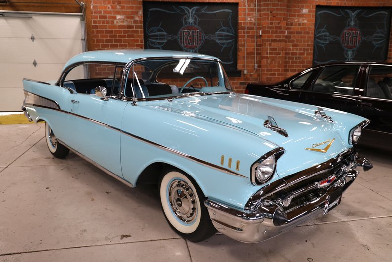 Unknown-Bel-air-1957-Larkspur-Blue-Blue-37