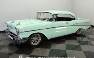 Unknown-Bel-air-1957-Light-Green-Black-18