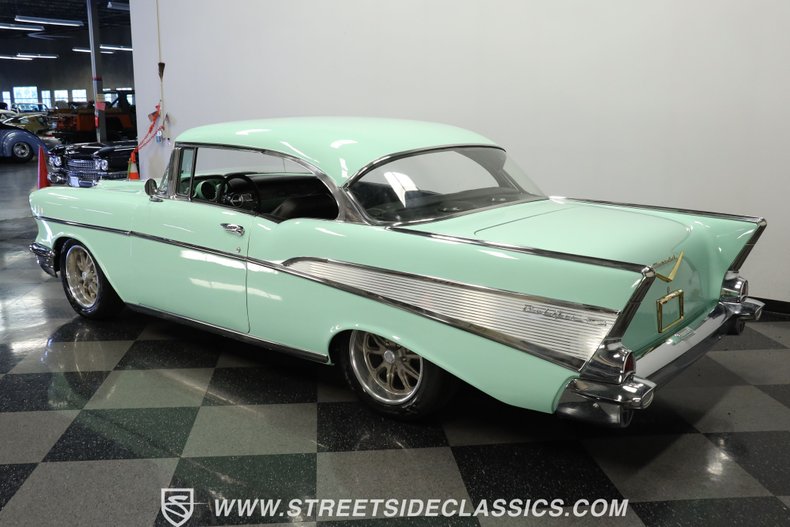 Unknown-Bel-air-1957-Light-Green-Black-19