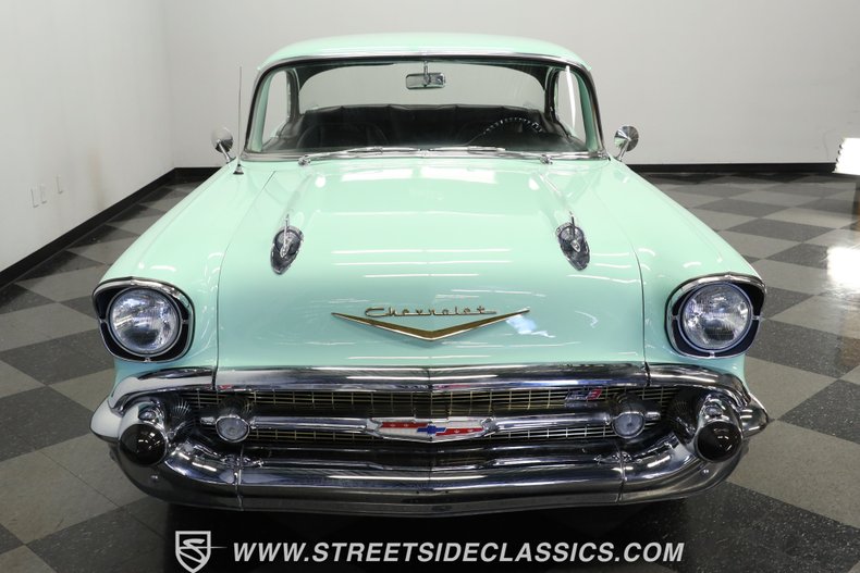 Unknown-Bel-air-1957-Light-Green-Black-27