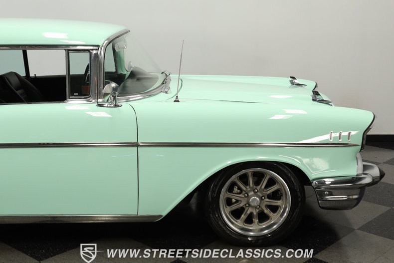 Unknown-Bel-air-1957-Light-Green-Black-37
