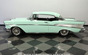 Unknown-Bel-air-1957-Light-Green-Black