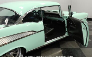 Unknown-Bel-air-1957-Light-Green-Black-48