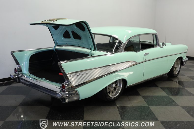 Unknown-Bel-air-1957-Light-Green-Black-49