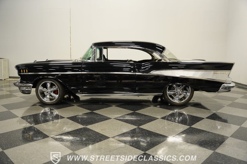 Unknown-Bel-air-1957-Onyx-Black-Black-12