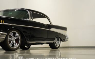 Unknown-Bel-air-1957-Onyx-Black-Black-13