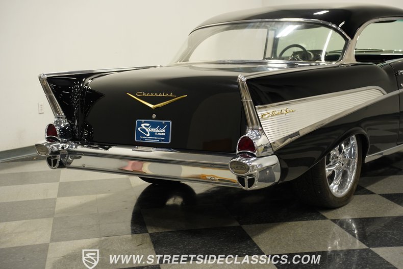 Unknown-Bel-air-1957-Onyx-Black-Black-16