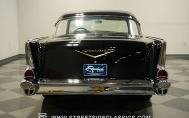 Unknown-Bel-air-1957-Onyx-Black-Black-18