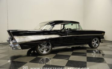 Unknown-Bel-air-1957-Onyx-Black-Black-39