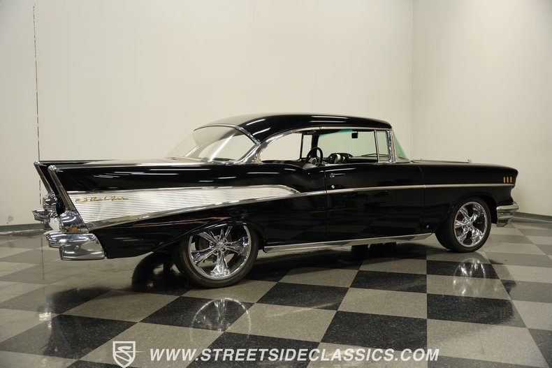 Unknown-Bel-air-1957-Onyx-Black-Black-39