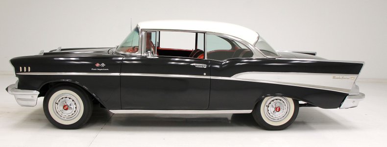 Unknown-Bel-air-1957-Onyx-Black-Red