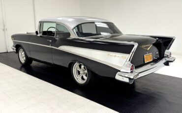 Unknown-Bel-air-1957-Onyx-Black-Silver-1