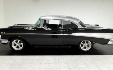 Unknown-Bel-air-1957-Onyx-Black-Silver-18