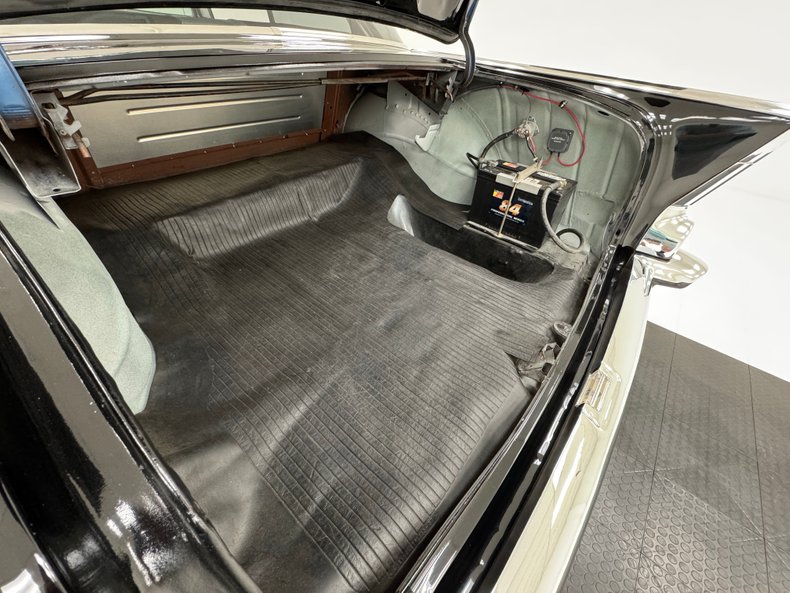 Unknown-Bel-air-1957-Onyx-Black-Silver-30