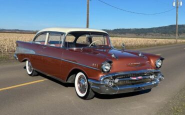 Unknown-Bel-air-1957-Orange-Orange