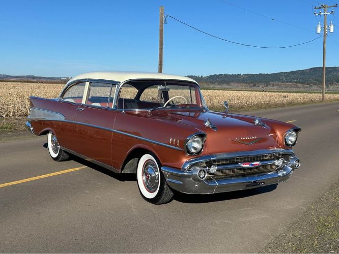 Unknown-Bel-air-1957-Orange-Orange
