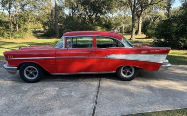 Unknown-Bel-air-1957-Red