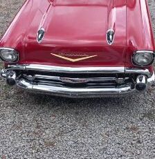 Unknown-Bel-air-1957-Red
