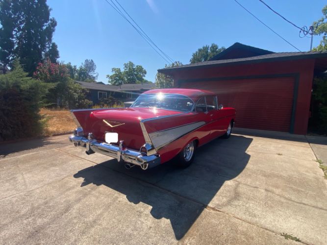 Unknown-Bel-air-1957-Red