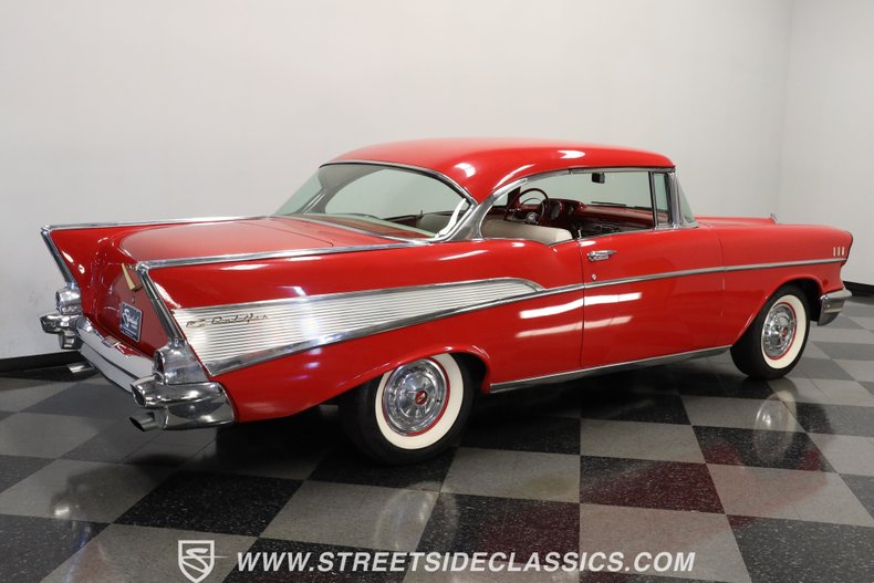 Unknown-Bel-air-1957-Red-Red-ampamp-White-18