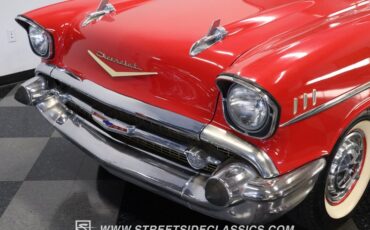 Unknown-Bel-air-1957-Red-Red-ampamp-White-22