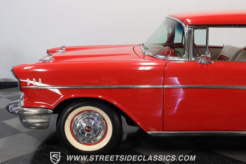 Unknown-Bel-air-1957-Red-Red-ampamp-White-26