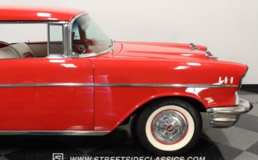 Unknown-Bel-air-1957-Red-Red-ampamp-White-30