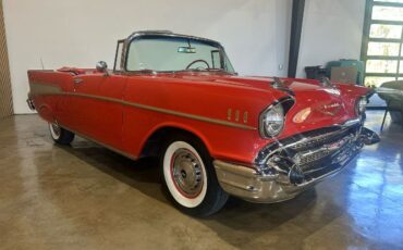 Unknown-Bel-air-1957-Red-Red-vinyl-33