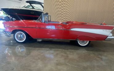 Unknown-Bel-air-1957-Red-Red-vinyl-9