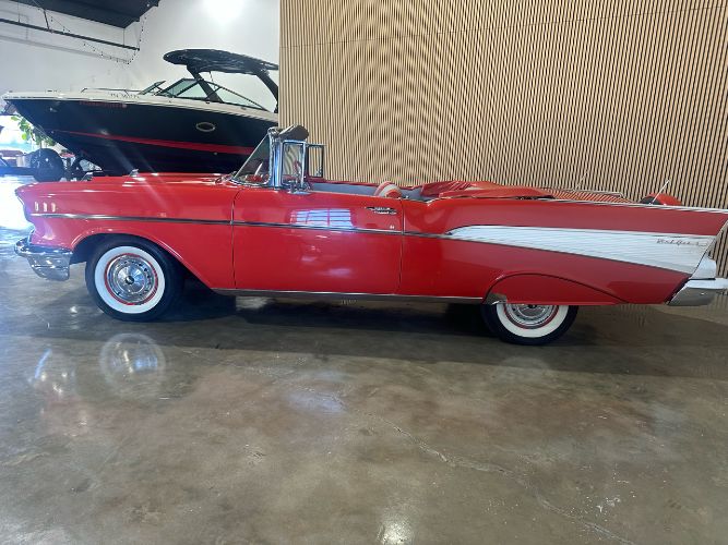 Unknown-Bel-air-1957-Red-Red-vinyl-9