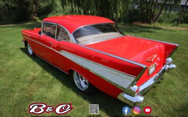 Unknown-Bel-air-1957-Red-Tan-8