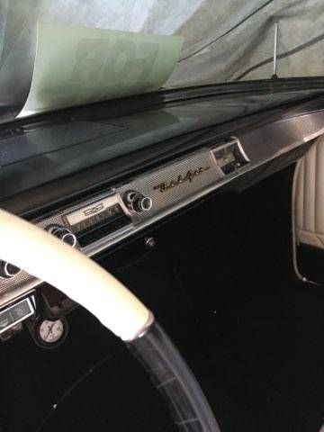 Unknown-Bel-air-1957-Red-White-17