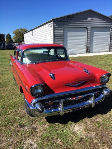 Unknown-Bel-air-1957-Red-White-2