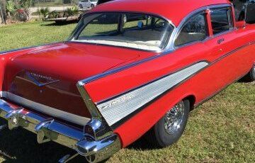 Unknown-Bel-air-1957-Red-White-3