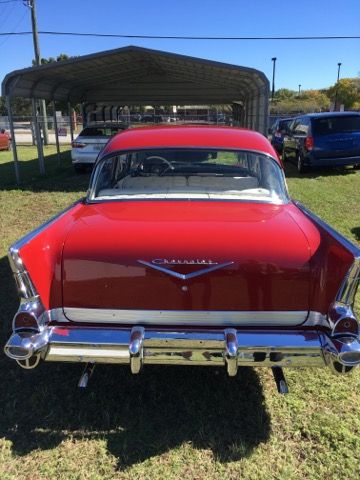 Unknown-Bel-air-1957-Red-White-5