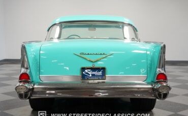 Unknown-Bel-air-1957-Teal-Teal-16