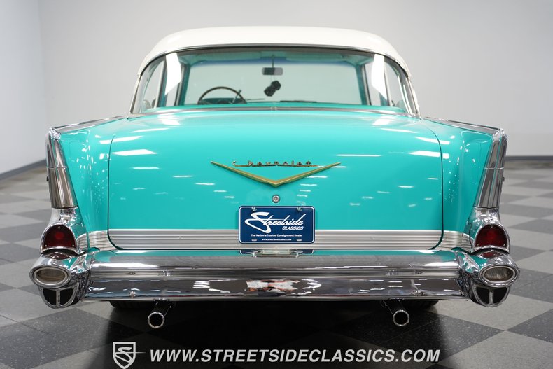 Unknown-Bel-air-1957-Tropical-Turquoise-Turquoise-5