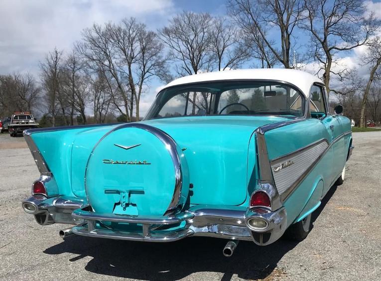 Unknown-Bel-air-1957-Turquoise-Turquoise-3