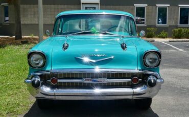 Unknown-Bel-air-1957-Turquoise-White-39