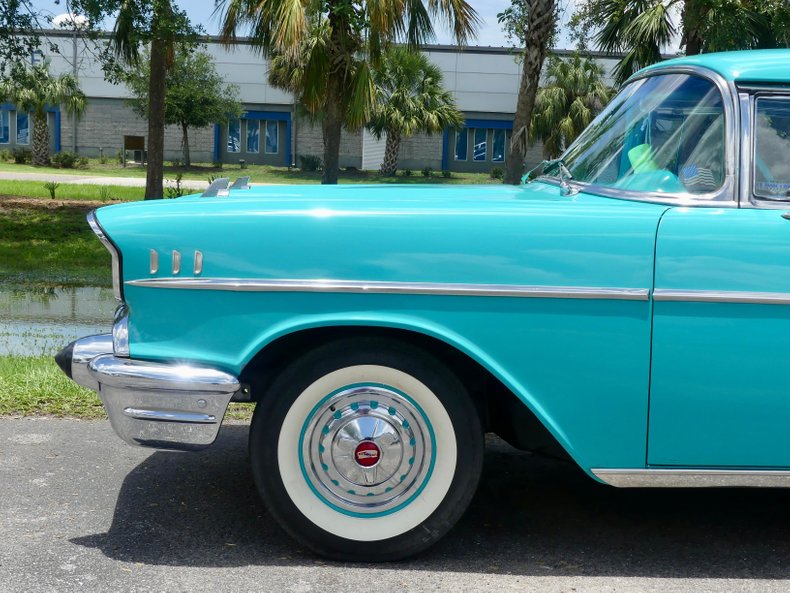 Unknown-Bel-air-1957-Turquoise-White-41