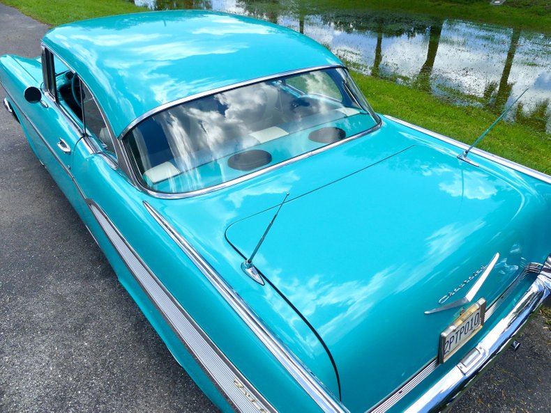 Unknown-Bel-air-1957-Turquoise-White-44