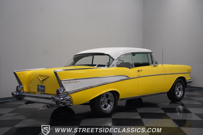 Unknown-Bel-air-1957-Yellow-Black-15