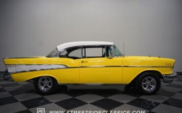 Unknown-Bel-air-1957-Yellow-Black-17