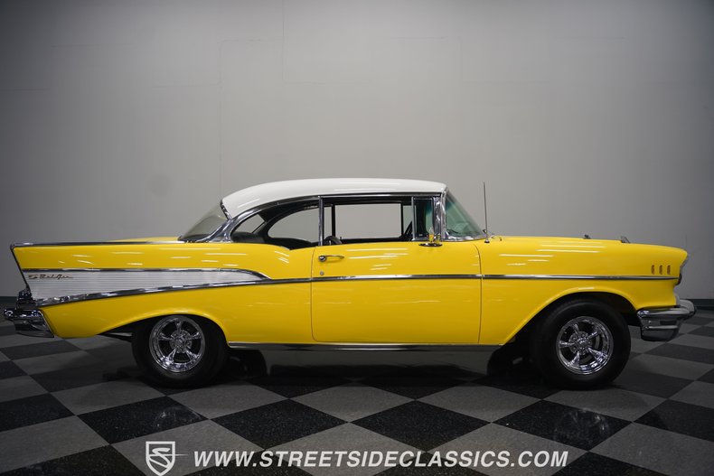 Unknown-Bel-air-1957-Yellow-Black-17
