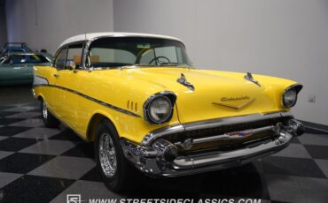 Unknown-Bel-air-1957-Yellow-Black-20